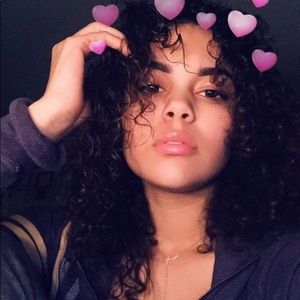 Meet your Posher, Daja